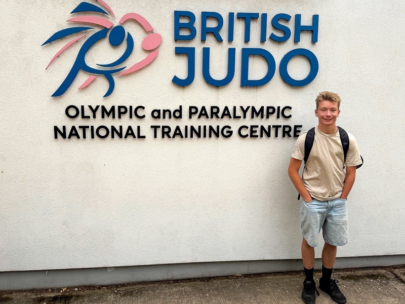 From Wheelchair to Heading for Team GB - Inspiring Chelmsford College Learner Knows No Limits!